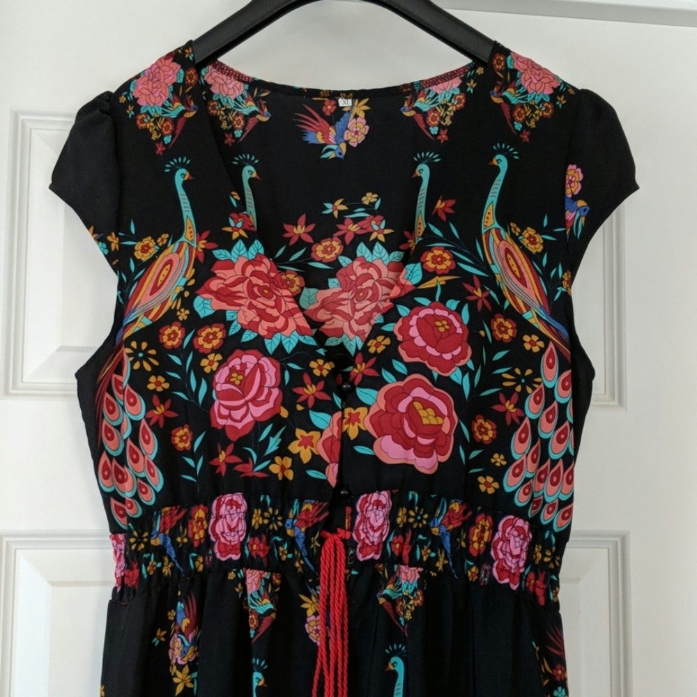 Dress - Picture 2 of 5